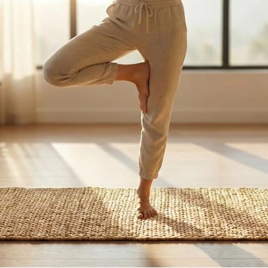Water Hyacinth Yoga Mat Non-Slip Exercise and Fitness Mat for Yoga Natural Rug, Straw Floor Mat for Your Living Room, Bedroom,